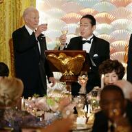 YOASOBIがホワイトハウスの公式夕食会へ招待
